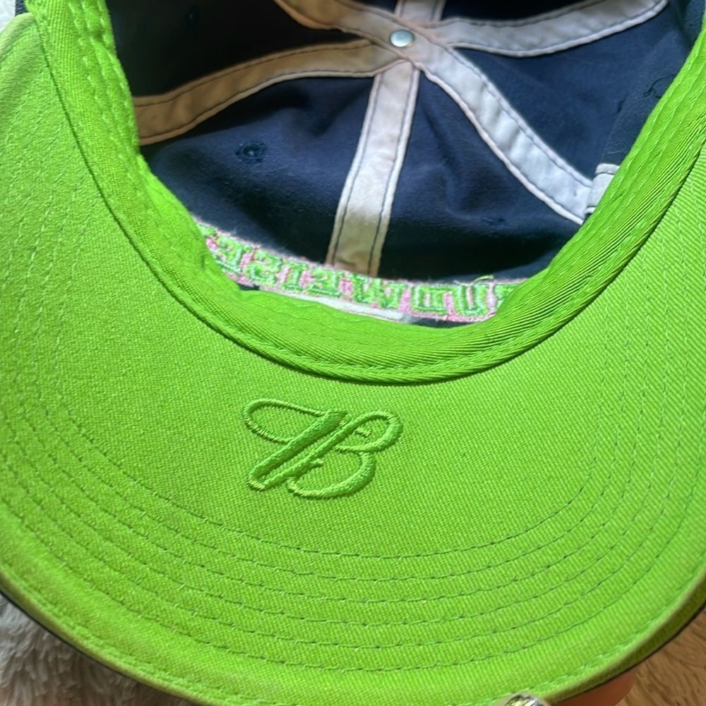 Budweiser hat - Picture 4 of 7